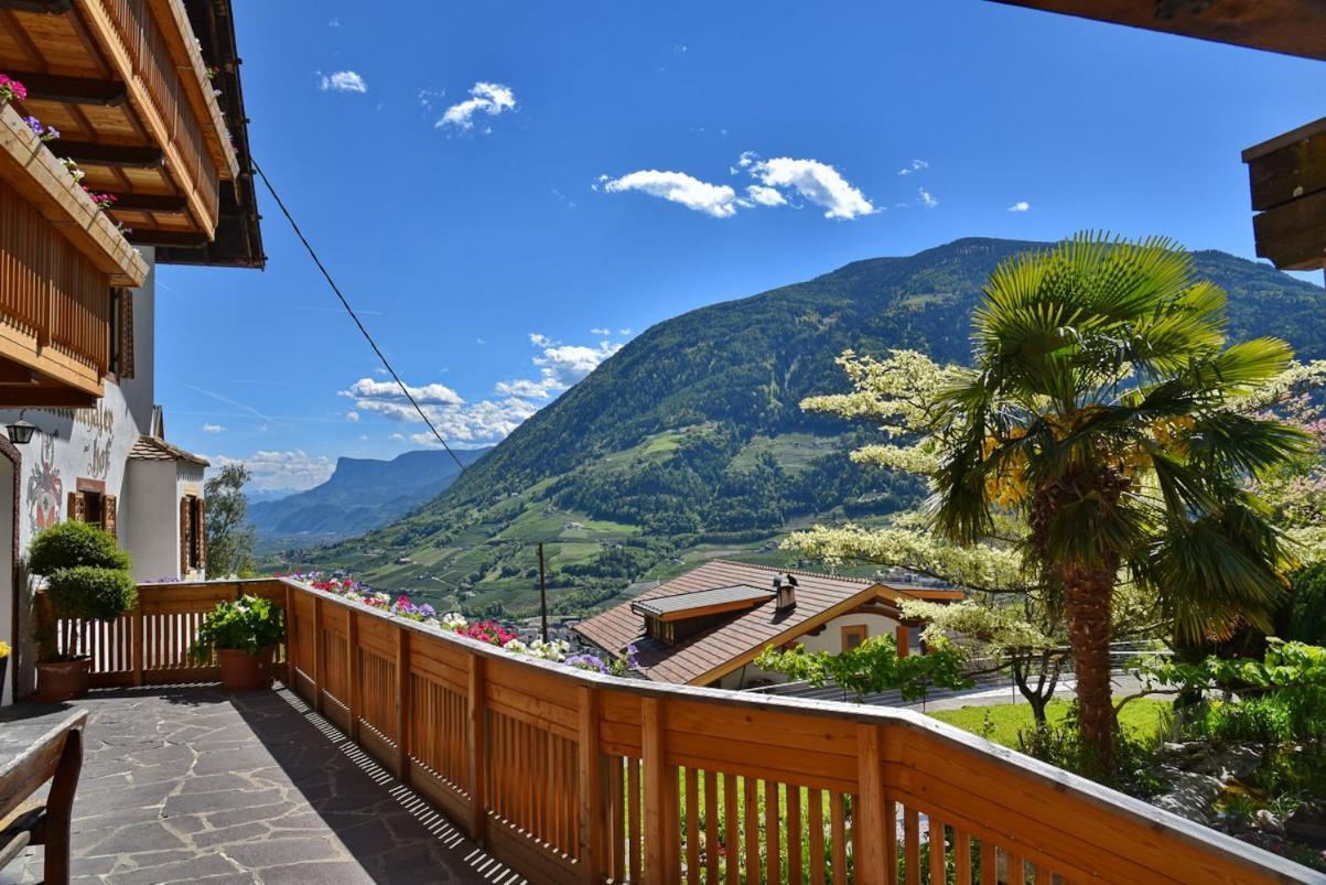 Residence Blumenthalerhof Lagundo Esterno foto